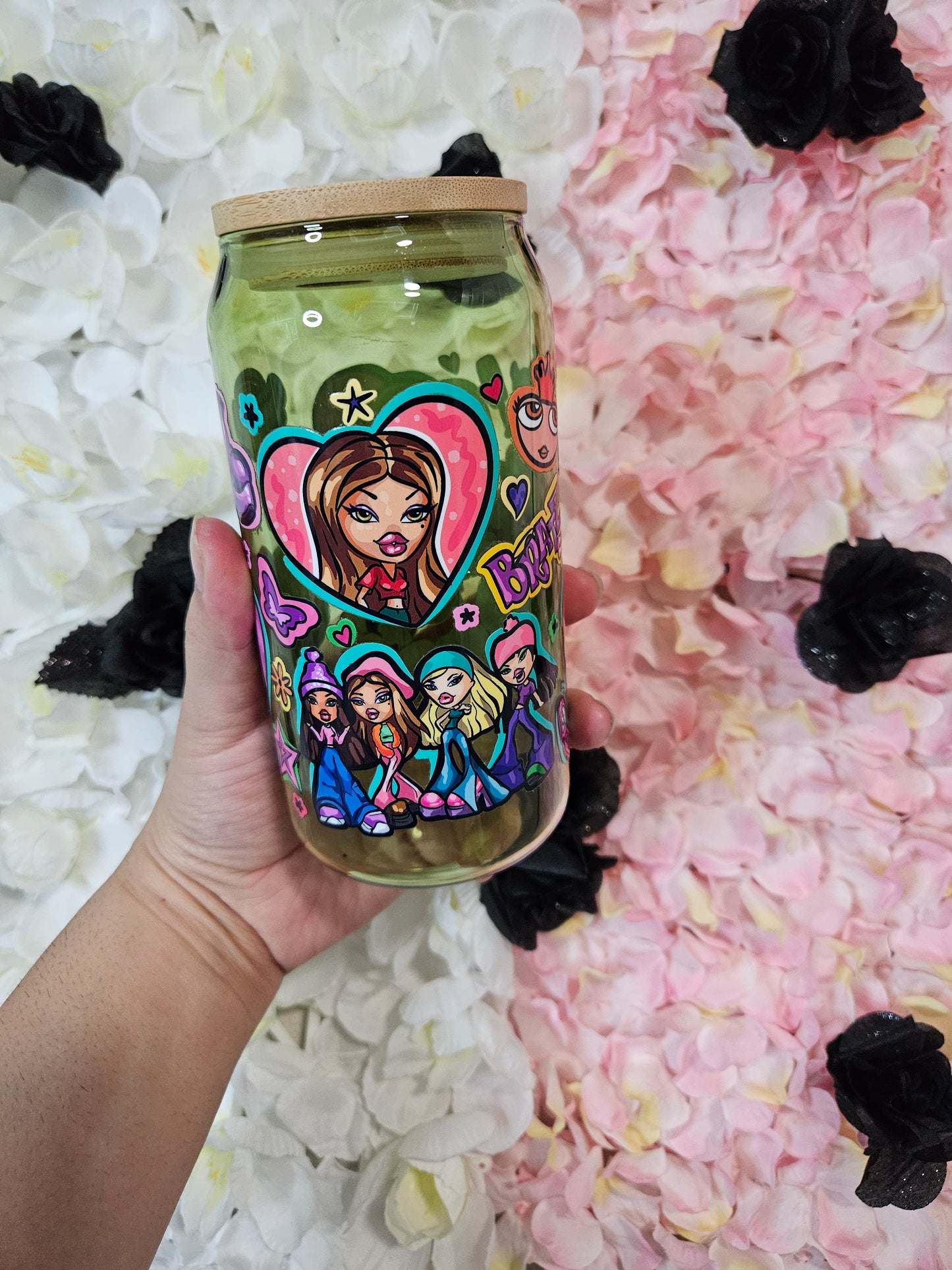 Vaso de vidrio Bratz verde de 16 oz